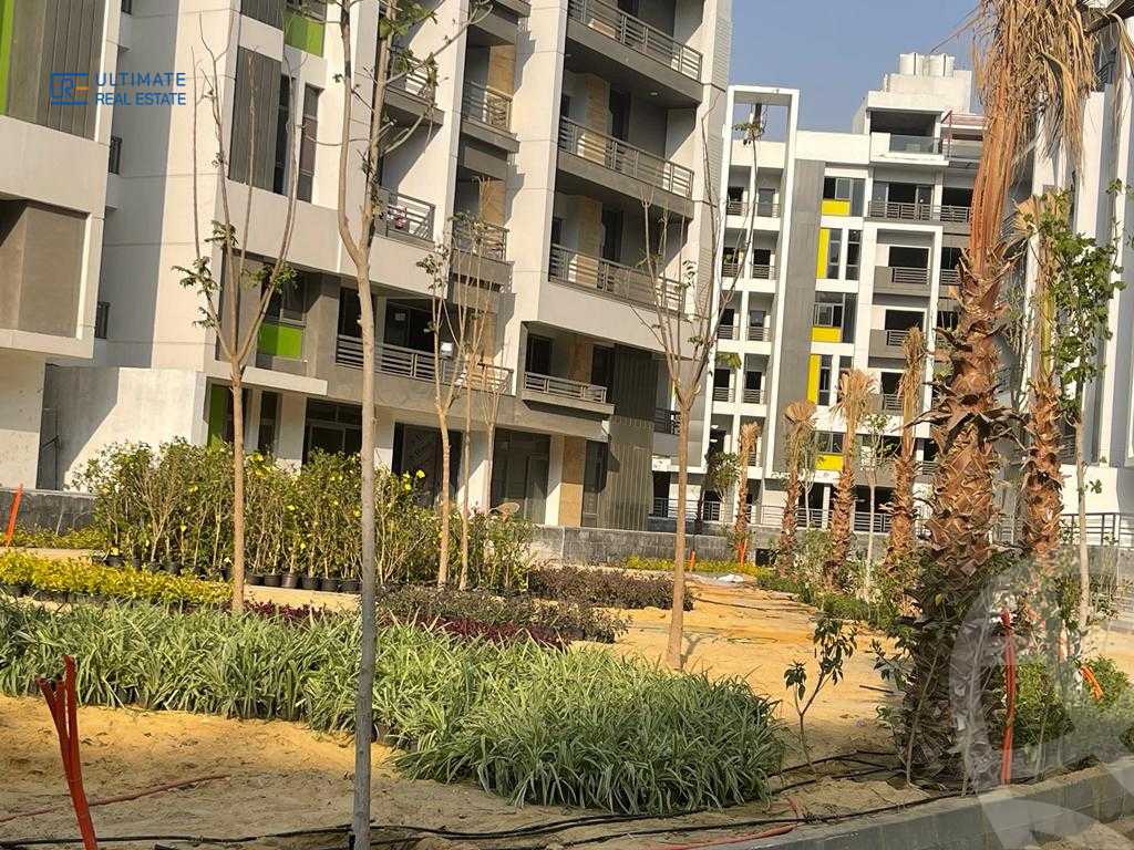 https://aqarmap.com.eg/en/listing/5657548-for-sale-cairo-new-cairo-compounds-dh-ykwn-ryzdns-styl-hwm