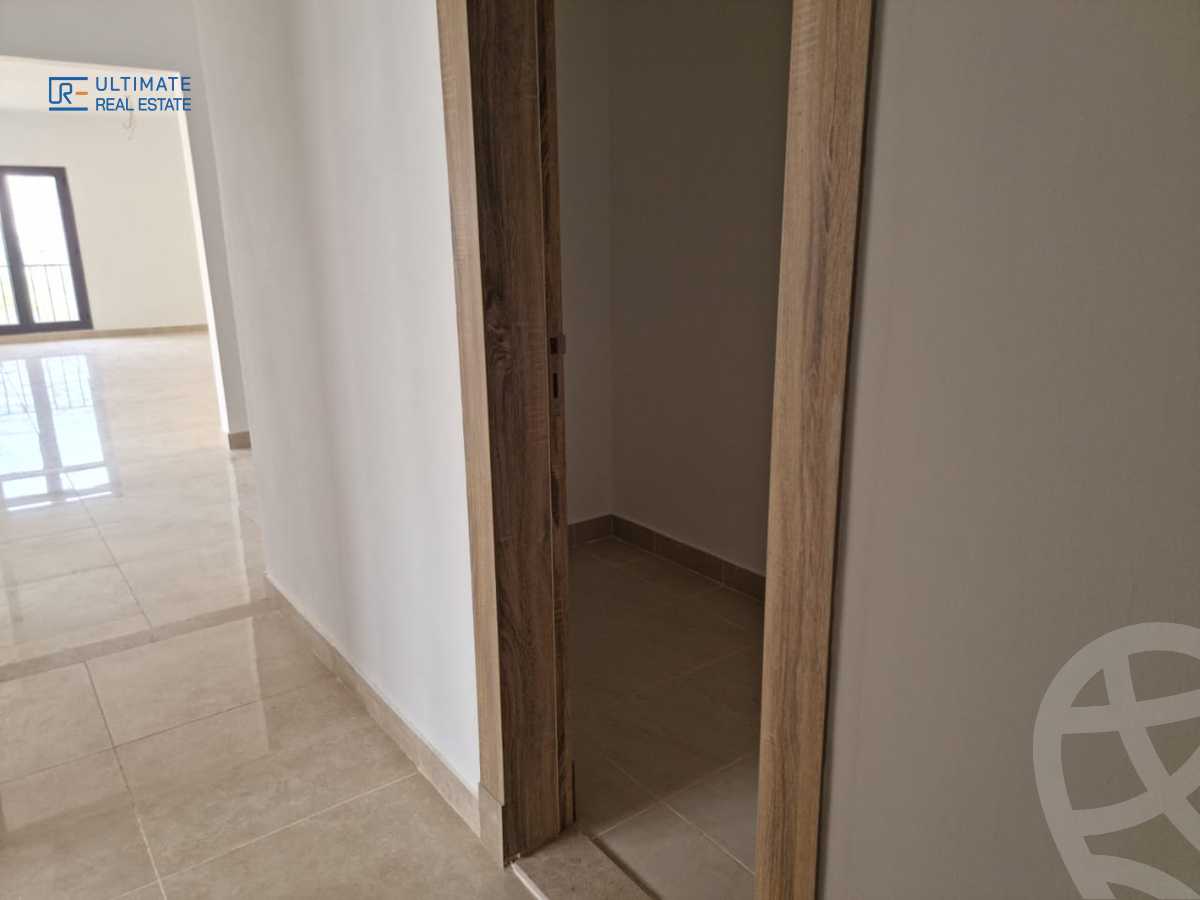 https://aqarmap.com.eg/ar/listing/4038092-for-rent-cairo-new-cairo-compounds-fifth-square