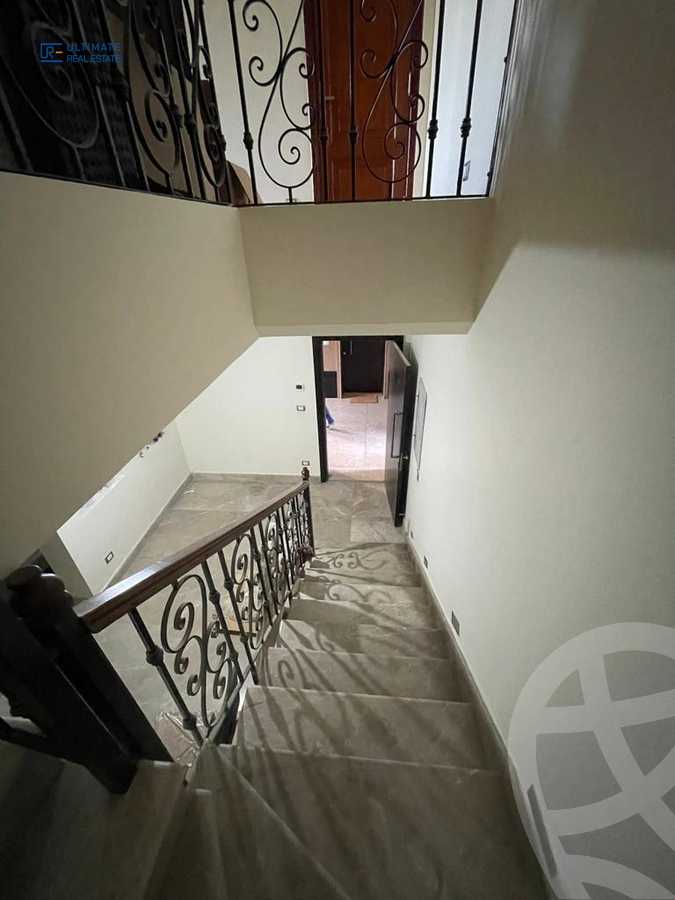 https://aqarmap.com.eg/ar/listing/4041592-for-rent-eastown-parks