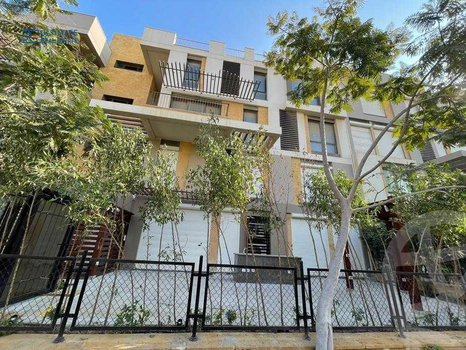 https://aqarmap.com.eg/ar/listing/4041592-for-rent-eastown-parks
