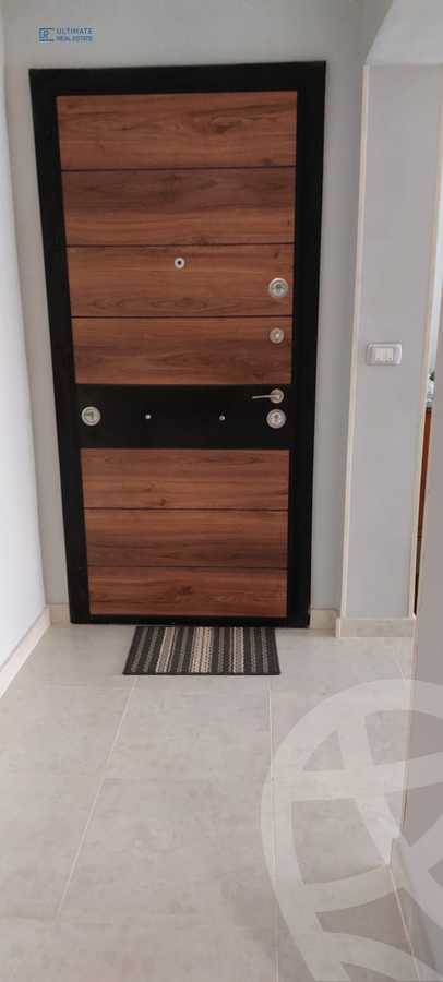 https://aqarmap.com.eg/ar/listing/4070084-for-rent-cairo-new-cairo-compounds-the-square