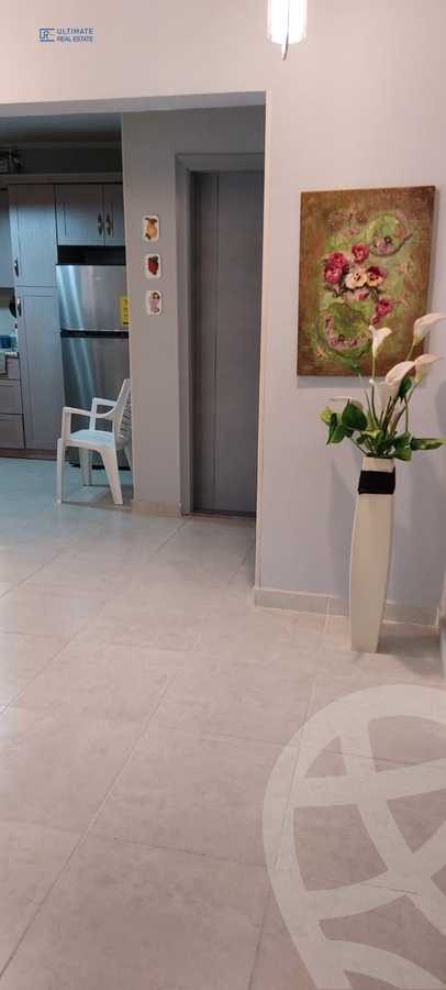 https://aqarmap.com.eg/ar/listing/4070084-for-rent-cairo-new-cairo-compounds-the-square