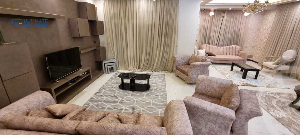 https://aqarmap.com.eg/en/listing/4114239-for-rent-cairo-new-cairo-compounds-golden-heights-2