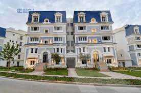 https://aqarmap.com.eg/en/listing/4114204-for-sale-cairo-new-cairo-compounds-mountain-view-hyde-park
