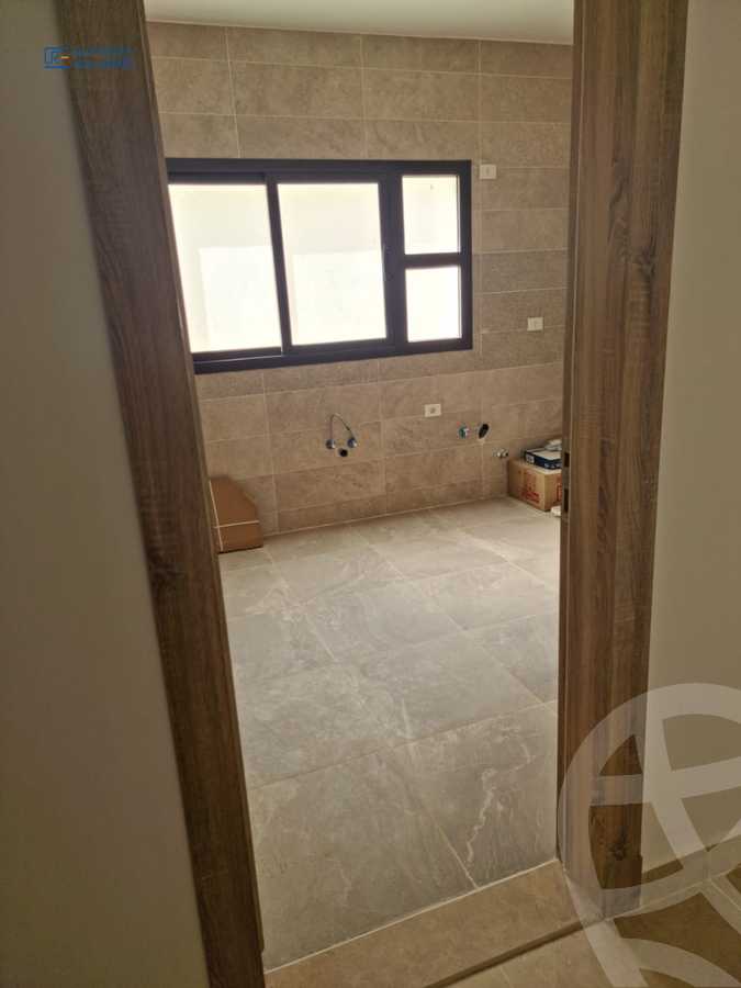 https://aqarmap.com.eg/ar/listing/4163538-for-rent-cairo-new-cairo-compounds-the-square
