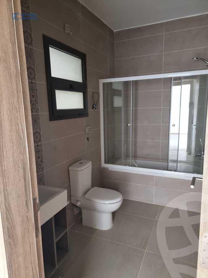 https://aqarmap.com.eg/ar/listing/4163538-for-rent-cairo-new-cairo-compounds-the-square