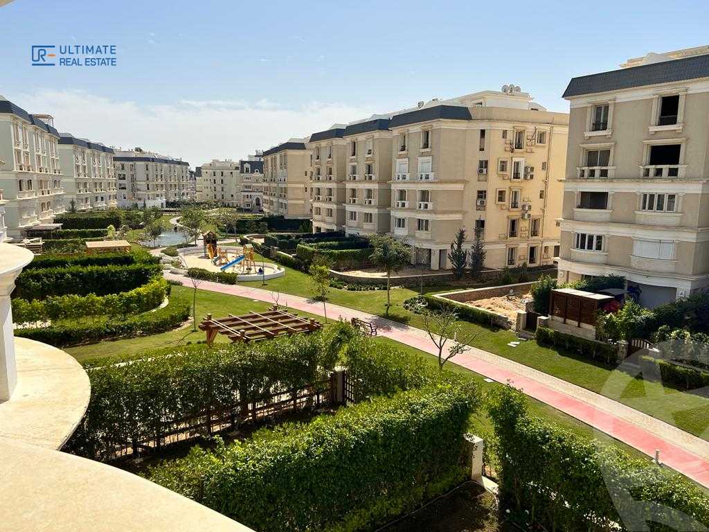 https://aqarmap.com.eg/en/listing/4189108-for-sale-cairo-new-cairo-compounds-mountain-view-hyde-park