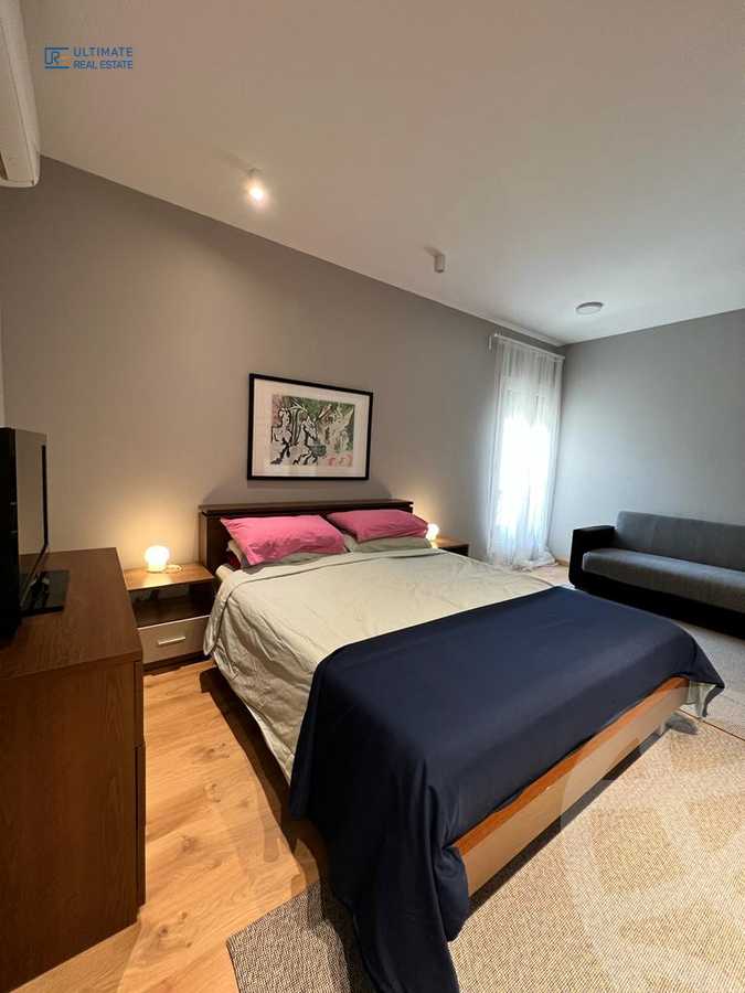 https://aqarmap.com.eg/en/listing/4189108-for-sale-cairo-new-cairo-compounds-mountain-view-hyde-park