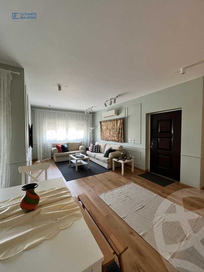 https://aqarmap.com.eg/en/listing/4189108-for-sale-cairo-new-cairo-compounds-mountain-view-hyde-park