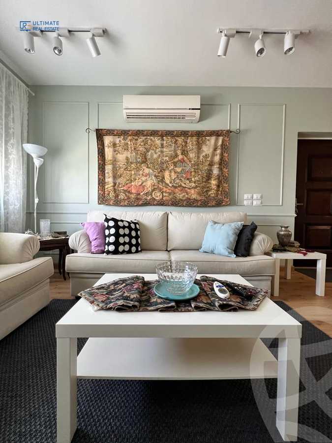 https://aqarmap.com.eg/en/listing/4189108-for-sale-cairo-new-cairo-compounds-mountain-view-hyde-park