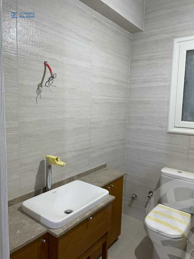 https://aqarmap.com.eg/ar/listing/4203538-for-rent-cairo-new-cairo-compounds-mountain-view-executive-residence