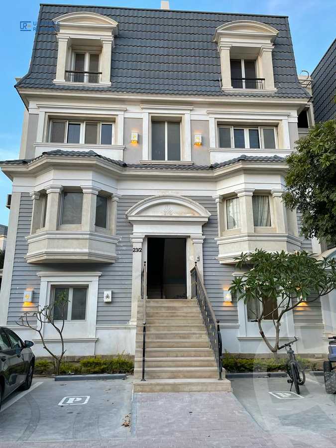 https://aqarmap.com.eg/ar/listing/4203538-for-rent-cairo-new-cairo-compounds-mountain-view-executive-residence