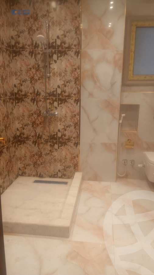 https://aqarmap.com.eg/en/listing/4207391-for-rent-cairo-new-cairo-compounds-galleria-moon-valley