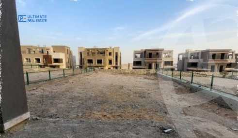 https://aqarmap.com.eg/en/listing/4215431-for-sale-goldcliff-new-giza