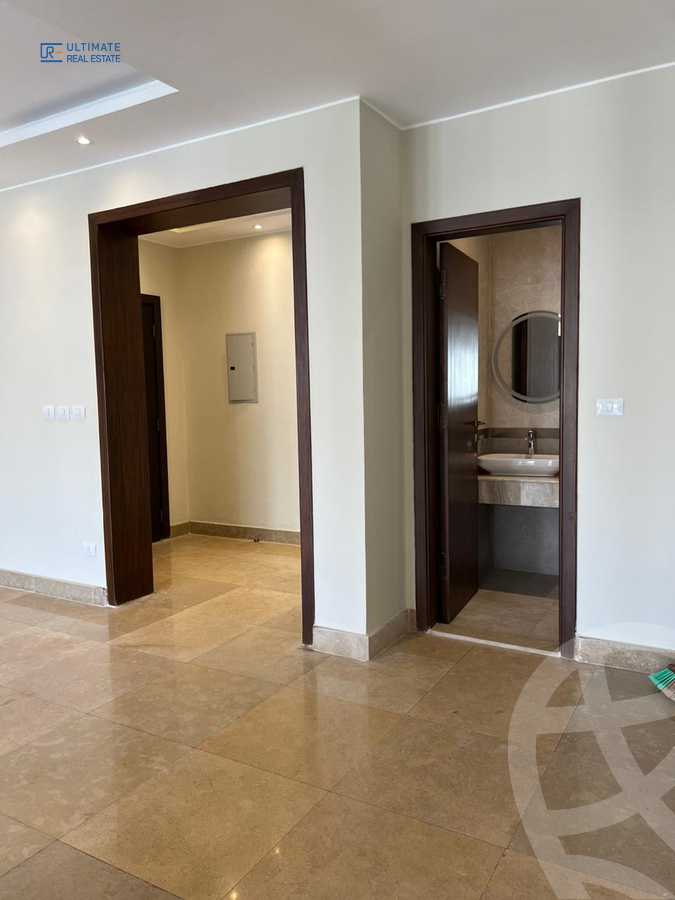https://aqarmap.com.eg/ar/listing/4267321-for-rent-eastown-parks