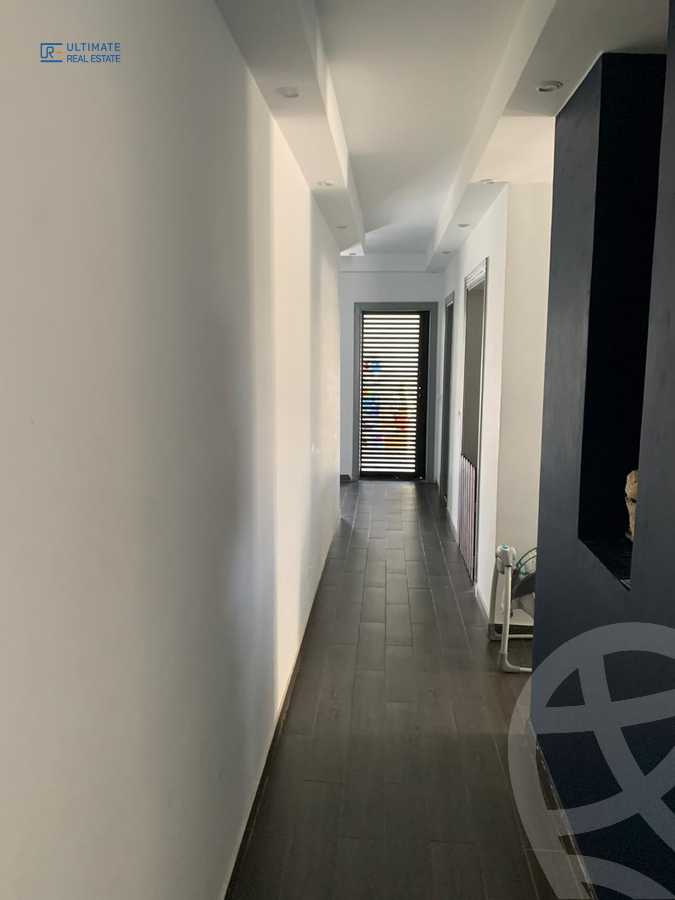 https://aqarmap.com.eg/en/listing/4349879-for-sale-cairo-new-cairo-compounds-mountain-view-hyde-park