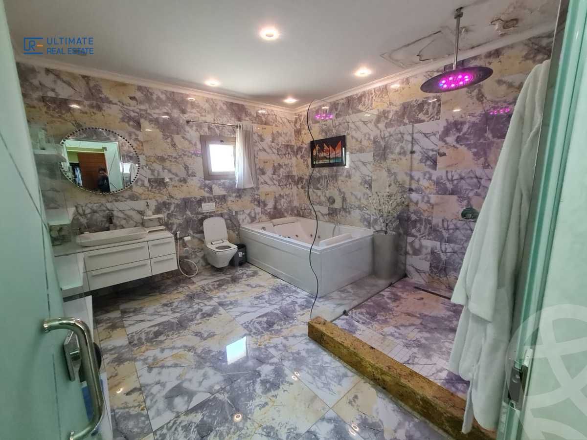 https://aqarmap.com.eg/ar/listing/4842962-for-rent-cairo-el-sheikh-zayed-city-compounds-kmbwnd-ljry-swdyk
