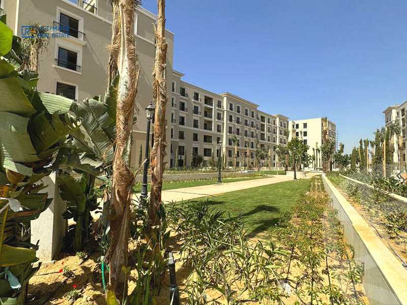 https://aqarmap.com.eg/ar/listing/4860700-for-sale-cairo-el-sheikh-zayed-city-compounds-kmbwnd-fyldj-wyst-dr-llttwyr