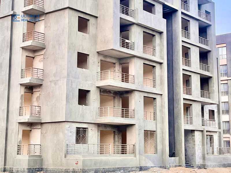 https://aqarmap.com.eg/en/listing/4860759-for-sale-cairo-el-sheikh-zayed-city-compounds-kmbwnd-fyldj-wyst-dr-llttwyr