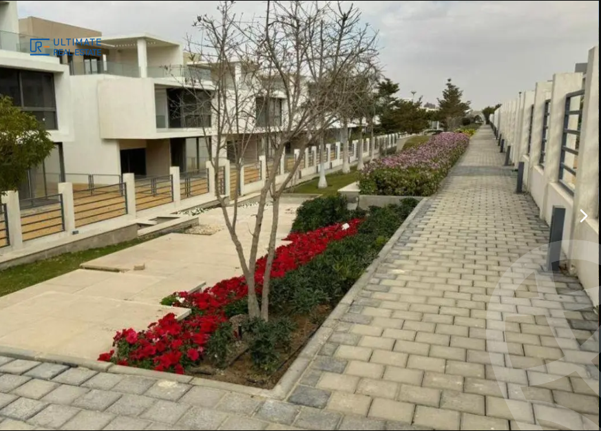 https://aqarmap.com.eg/en/listing/5597315-for-sale-cairo-new-cairo-compounds-fifth-square