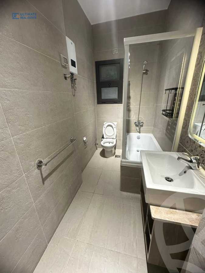 https://aqarmap.com.eg/en/listing/5597365-for-sale-cairo-new-cairo-compounds-fifth-square