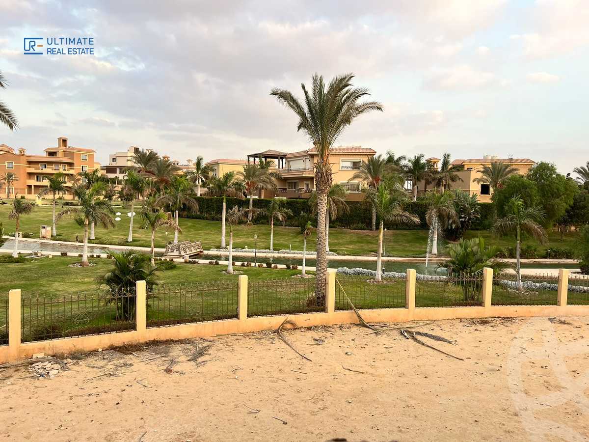https://aqarmap.com.eg/en/listing/5597473-for-sale-cairo-new-cairo-compounds-les-rois