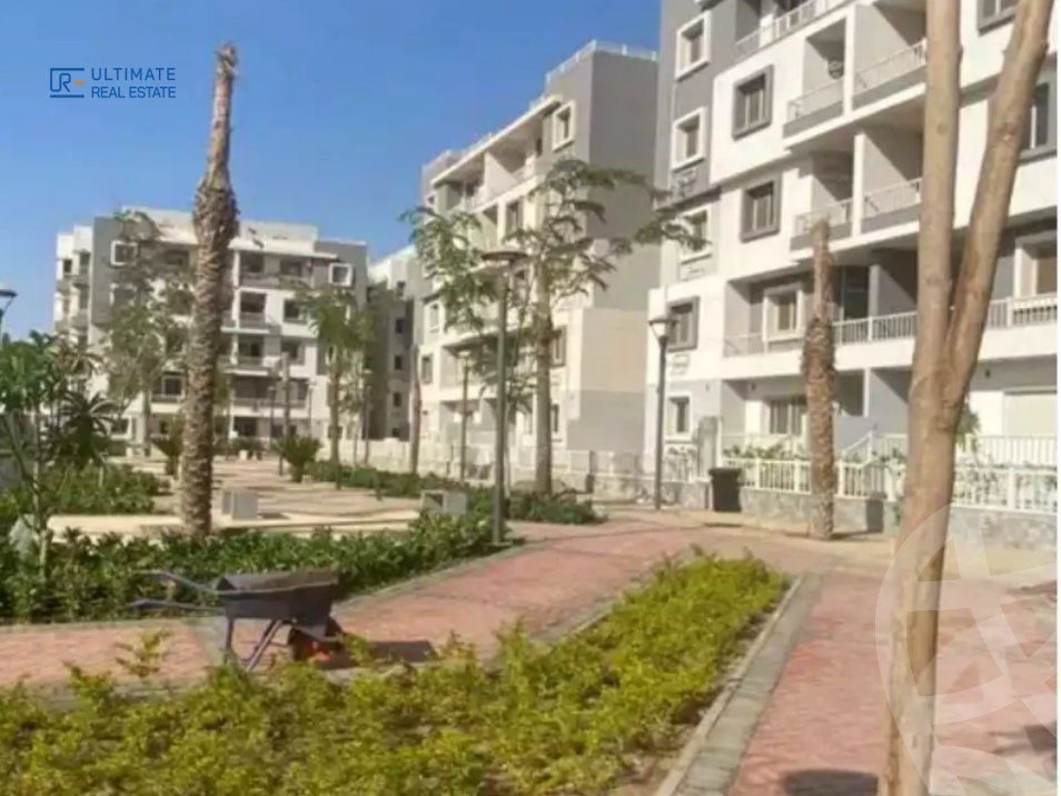 https://aqarmap.com.eg/ar/listing/5597530-for-sale-cairo-new-cairo-compounds-jyd