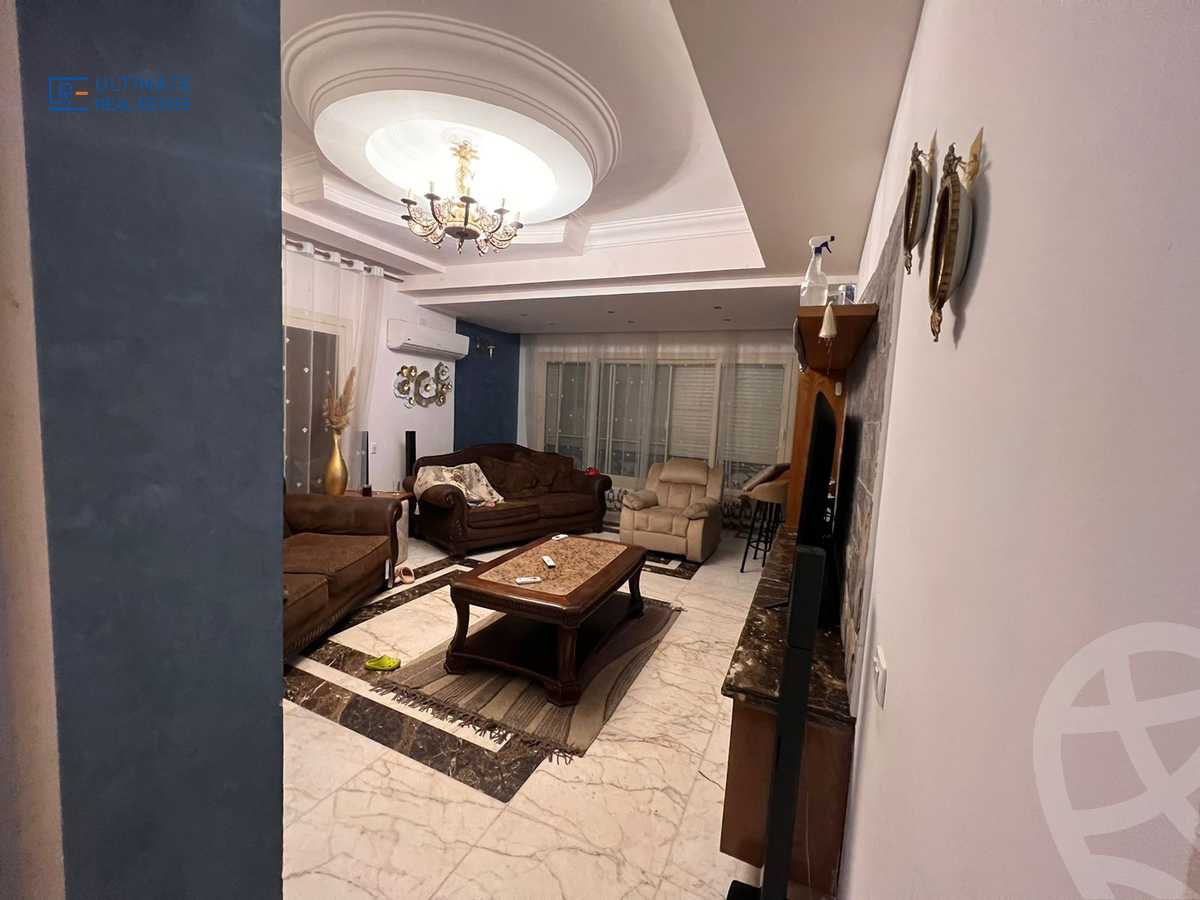 https://aqarmap.com.eg/en/listing/5599652-for-sale-cairo-new-cairo-compounds-les-rois