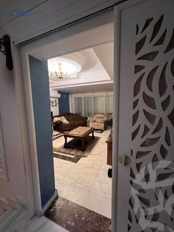 https://aqarmap.com.eg/en/listing/5599652-for-sale-cairo-new-cairo-compounds-les-rois