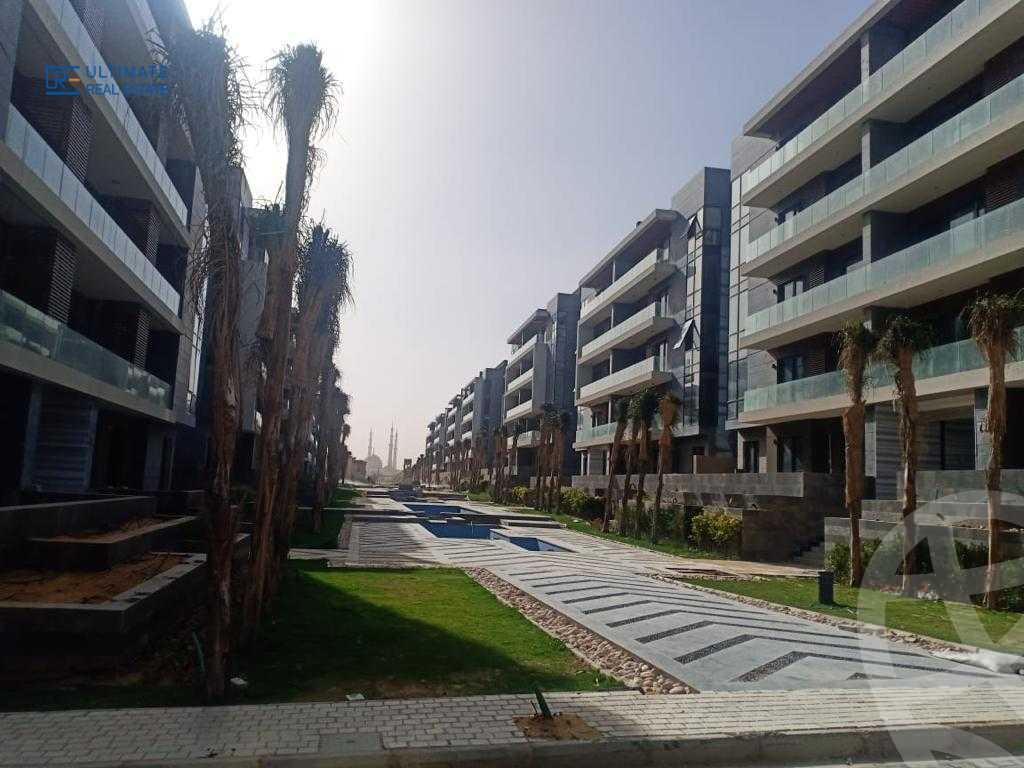https://aqarmap.com.eg/en/listing/5599861-for-sale-cairo-new-cairo-compounds-el-patio-oro