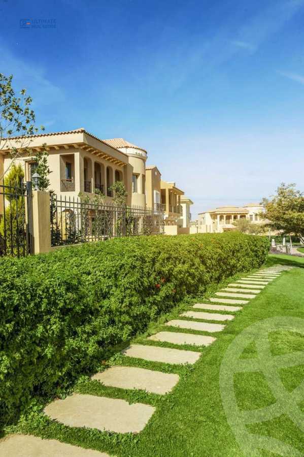 https://aqarmap.com.eg/ar/listing/5599890-for-sale-cairo-new-cairo-compounds-hyde-park-cluster-17-hyde-park