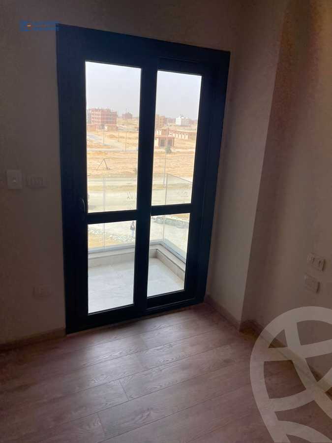 https://aqarmap.com.eg/en/listing/5599901-for-sale-cairo-new-cairo-compounds-el-patio-oro