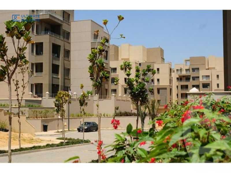 https://aqarmap.com.eg/ar/listing/5600135-for-sale-cairo-new-cairo-compounds-kmbwnd-fyldj-jyt-blm-hylz