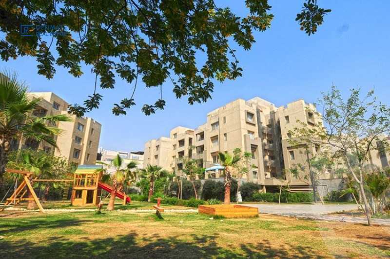 https://aqarmap.com.eg/en/listing/5603081-for-sale-cairo-new-cairo-compounds-kmbwnd-dh-fyldj-blm-hylz