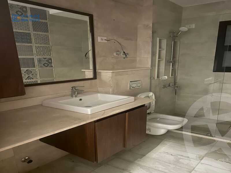 https://aqarmap.com.eg/en/listing/5602828-for-sale-cairo-el-sheikh-zayed-city-compounds-the-courtyard
