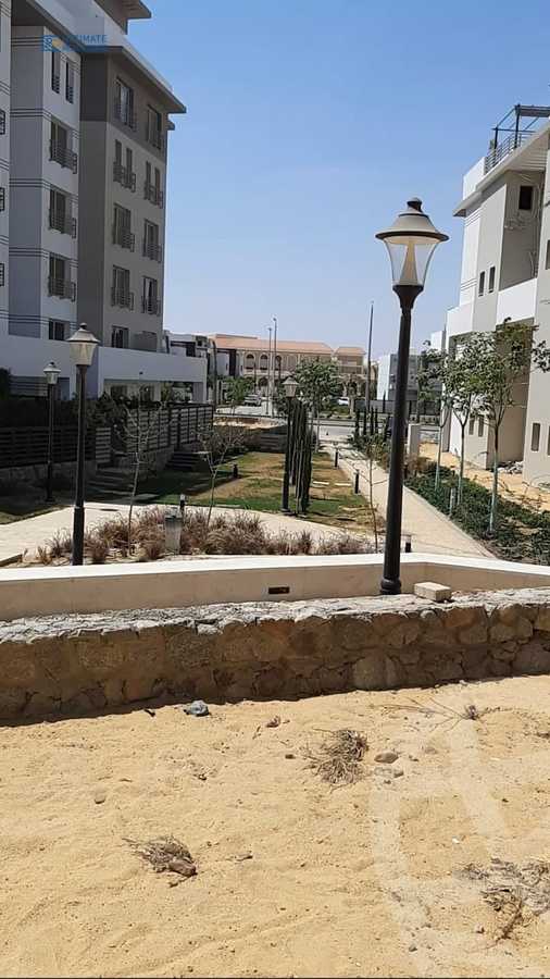 https://aqarmap.com.eg/en/listing/5603634-for-sale-cairo-new-cairo-compounds-hyde-park-hpr-hyde-park