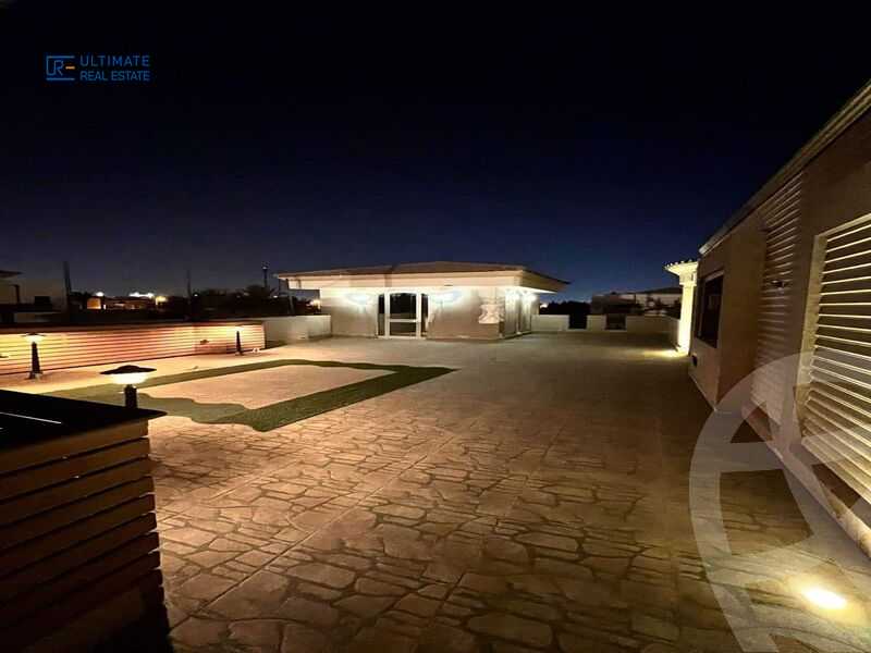 https://aqarmap.com.eg/en/listing/5603468-for-sale-cairo-el-sheikh-zayed-city-compounds-royal-city
