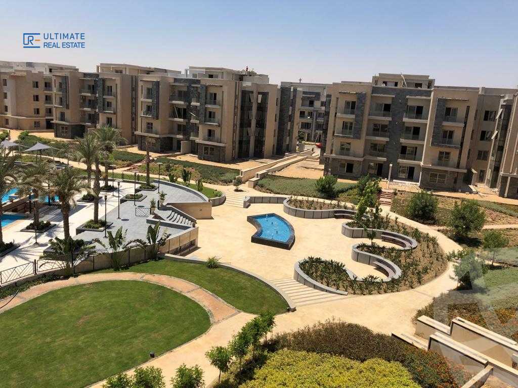 https://aqarmap.com.eg/ar/listing/5604120-for-sale-cairo-new-cairo-compounds-moon-valley