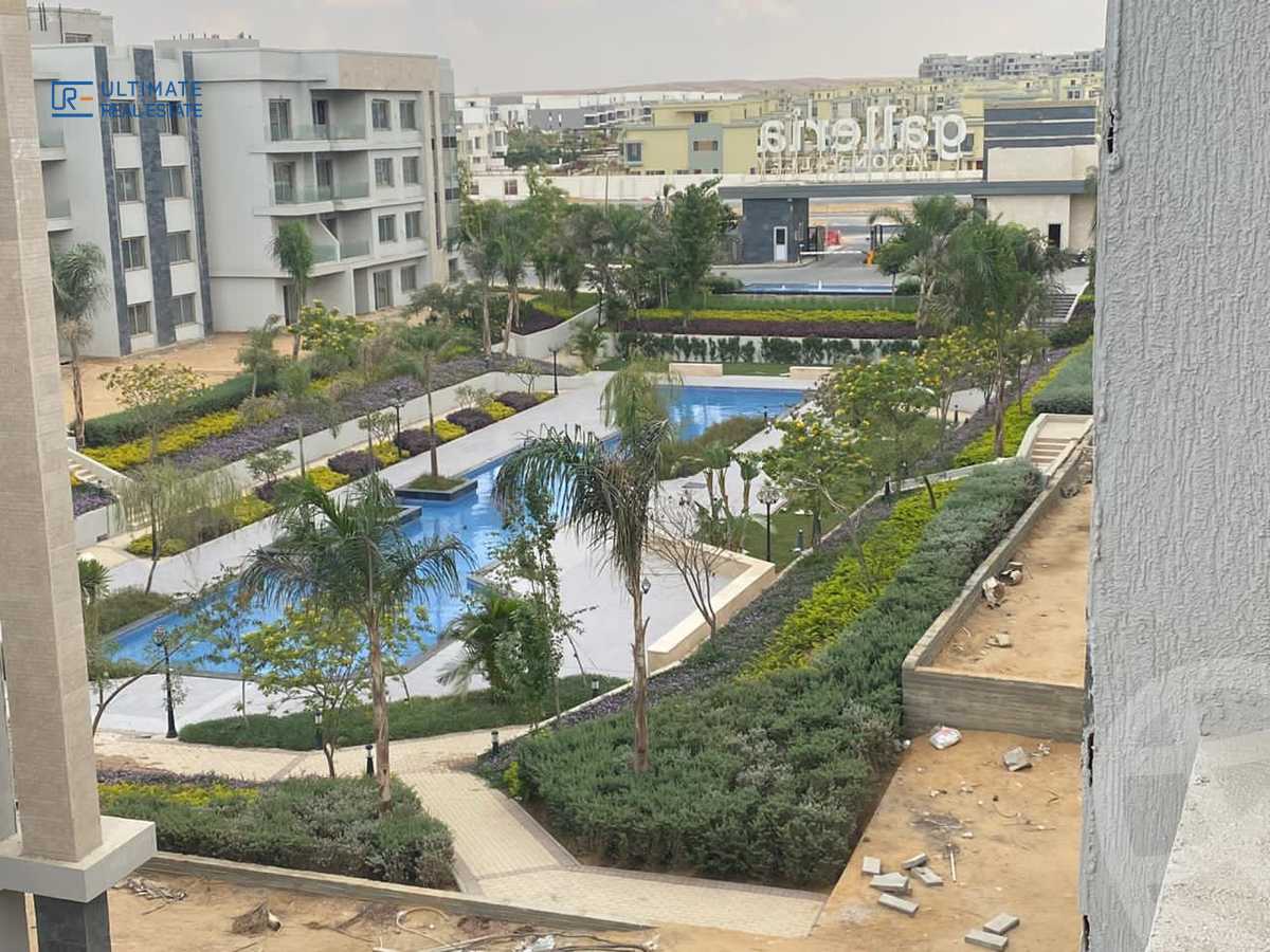 https://aqarmap.com.eg/ar/listing/5604120-for-sale-cairo-new-cairo-compounds-moon-valley