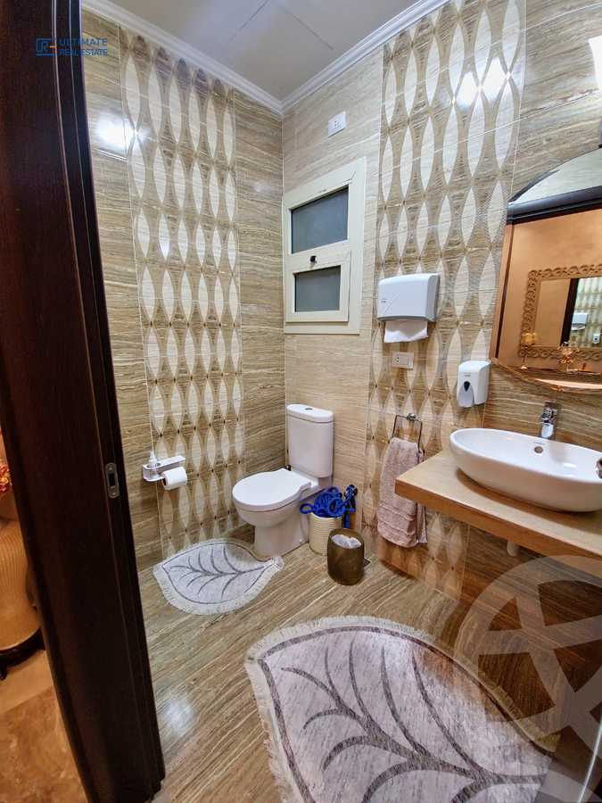 https://aqarmap.com.eg/en/listing/5613414-for-sale-cairo-new-cairo-compounds-kattameya-plaza