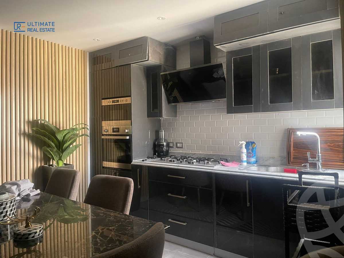 https://aqarmap.com.eg/en/listing/5622726-for-sale-cairo-new-cairo-compounds-mountain-view-hyde-park