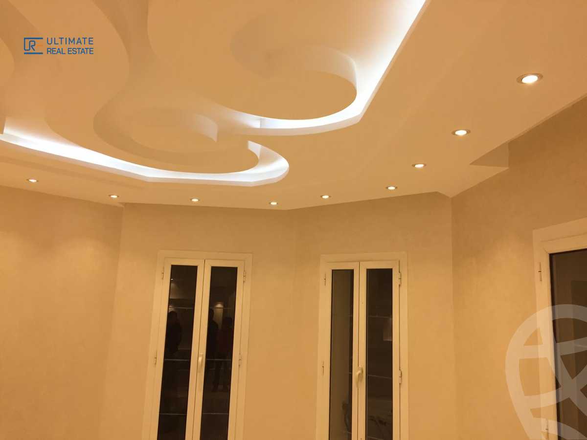https://aqarmap.com.eg/ar/listing/5622753-for-sale-cairo-new-cairo-compounds-mountain-view-hyde-park