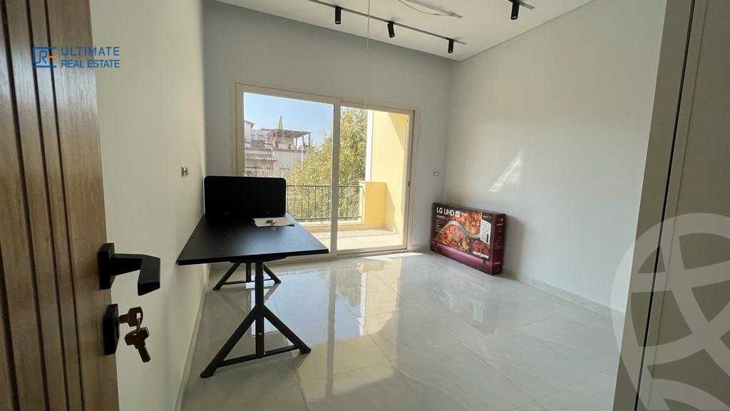 https://aqarmap.com.eg/ar/listing/5626713-for-sale-cairo-new-cairo-compounds-mivida-mivida-parcel-17