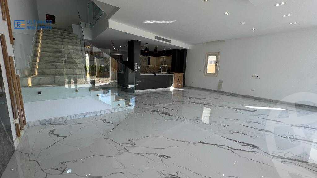 https://aqarmap.com.eg/ar/listing/5626713-for-sale-cairo-new-cairo-compounds-mivida-mivida-parcel-17