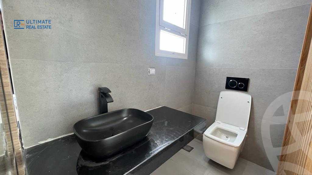 https://aqarmap.com.eg/ar/listing/5626713-for-sale-cairo-new-cairo-compounds-mivida-mivida-parcel-17
