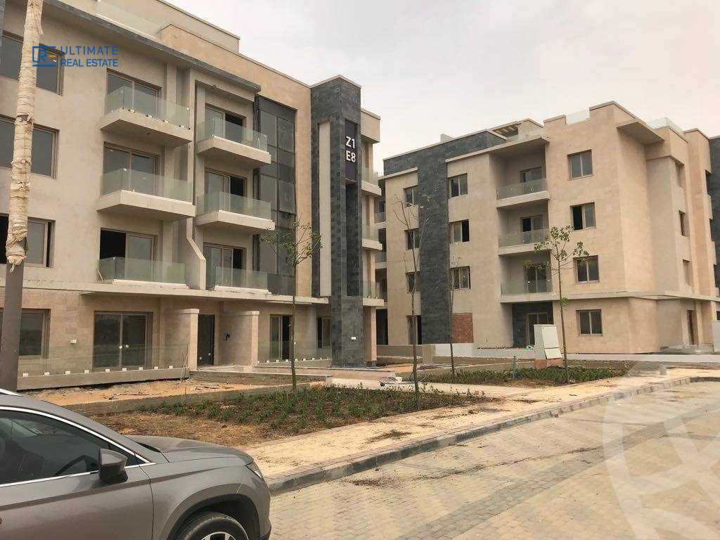 https://aqarmap.com.eg/en/listing/5627092-for-sale-cairo-new-cairo-compounds-galleria-moon-valley