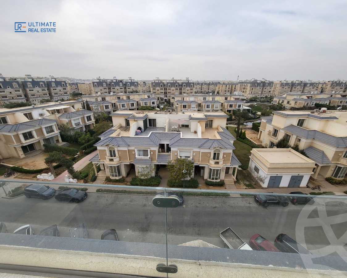 https://aqarmap.com.eg/ar/listing/5643948-for-sale-cairo-new-cairo-compounds-mountain-view-hyde-park