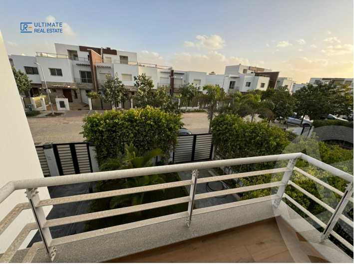 https://aqarmap.com.eg/en/listing/5647916-for-sale-cairo-new-cairo-compounds-hyde-park-cluster-5-hyde-park
