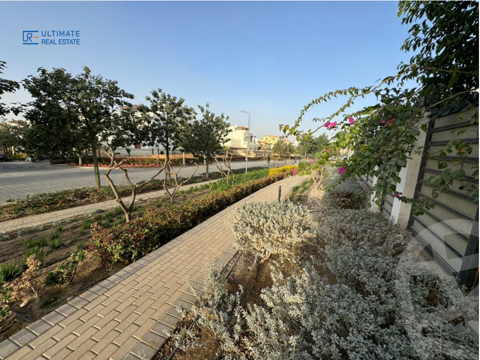 https://aqarmap.com.eg/en/listing/5647916-for-sale-cairo-new-cairo-compounds-hyde-park-cluster-5-hyde-park