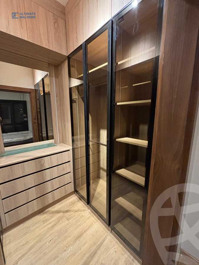 https://aqarmap.com.eg/en/listing/5648003-for-sale-cairo-new-cairo-compounds-el-patio-oro